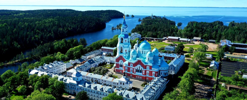 Ленинградская область, Ладожское озеро, остров Валаам, Валаамский монастырь.,  - Фото с квадрокоптера