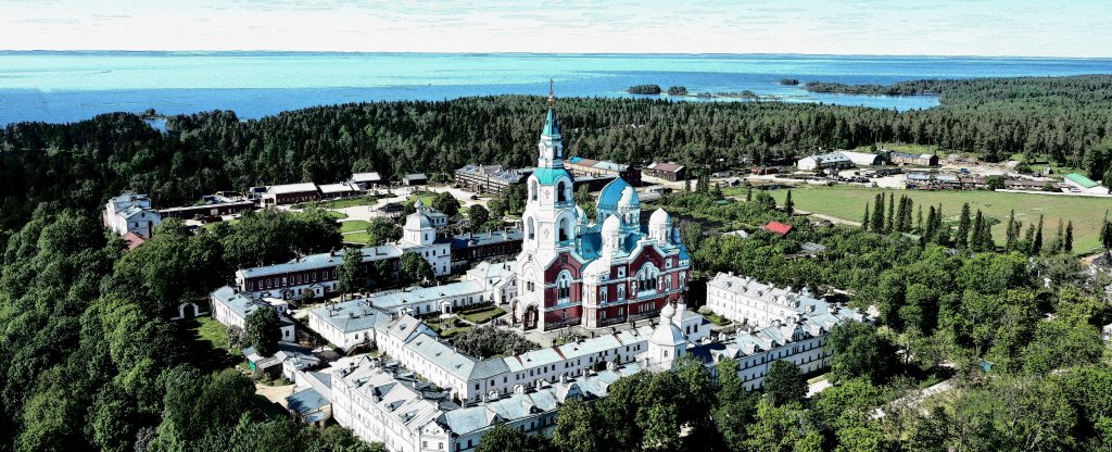 Ленинградская область, Ладожское озеро, остров Валаам, Валаамский монастырь.,  - Фото с квадрокоптера