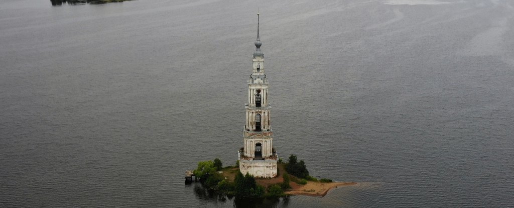 Калязинская колокольня, Калязин - Фото с квадрокоптера