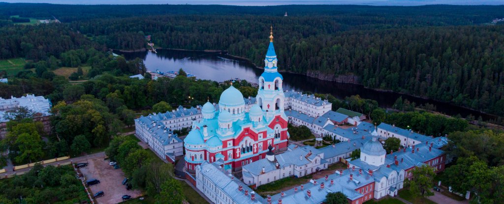 Остров Валаам, Спасо-Преображенский Валаамский мужской монастырь,  - Фото с квадрокоптера