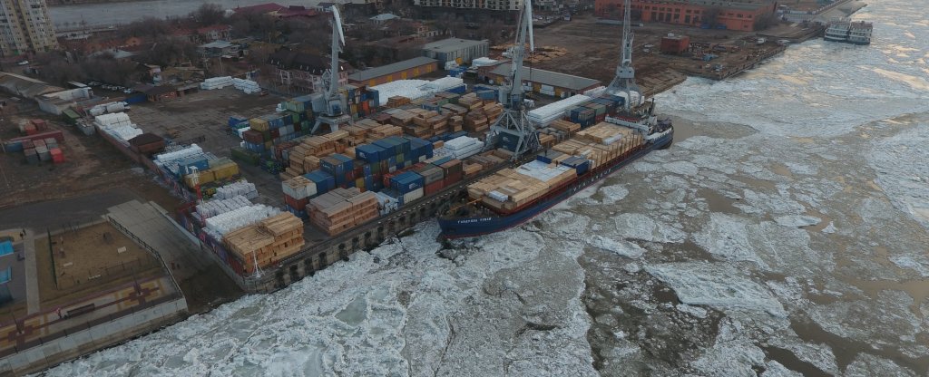 Порт, Астрахань - Фото с квадрокоптера