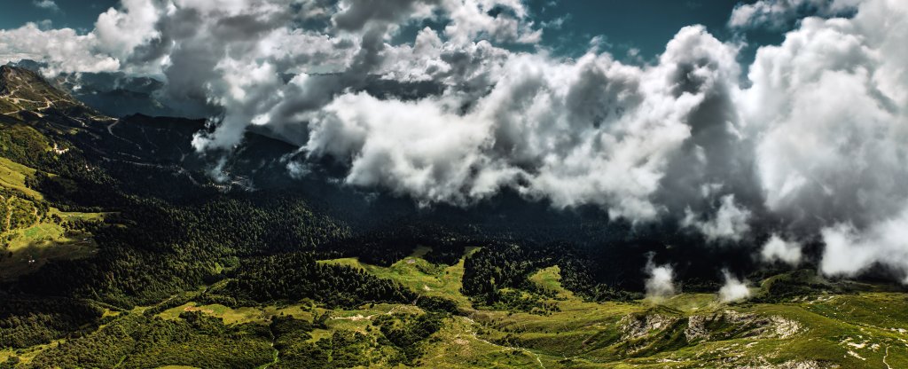 Краснодарский край, склоны хребта Аибга ⛰,  - Фото с квадрокоптера