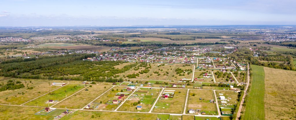 Высота поселка. СНТ липовый остров Тюмень с высоты птичьего полета. Дачные участки с высоты. Красное село с высоты птичьего полета. Дача с квадрокоптера.