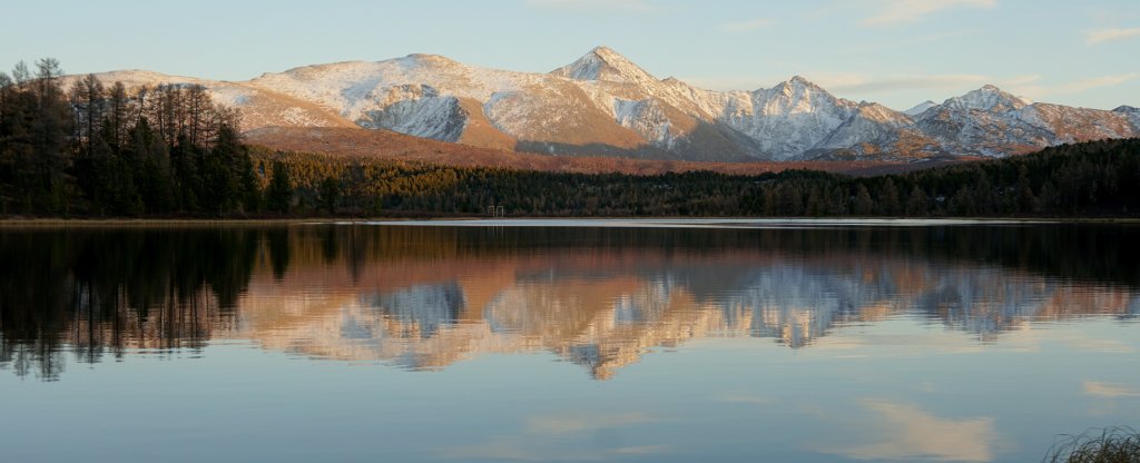 Алтайское озеро,  - Фото с квадрокоптера