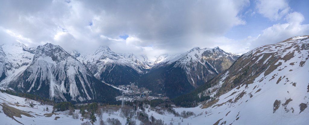 п. Домбай,  - Фото с квадрокоптера