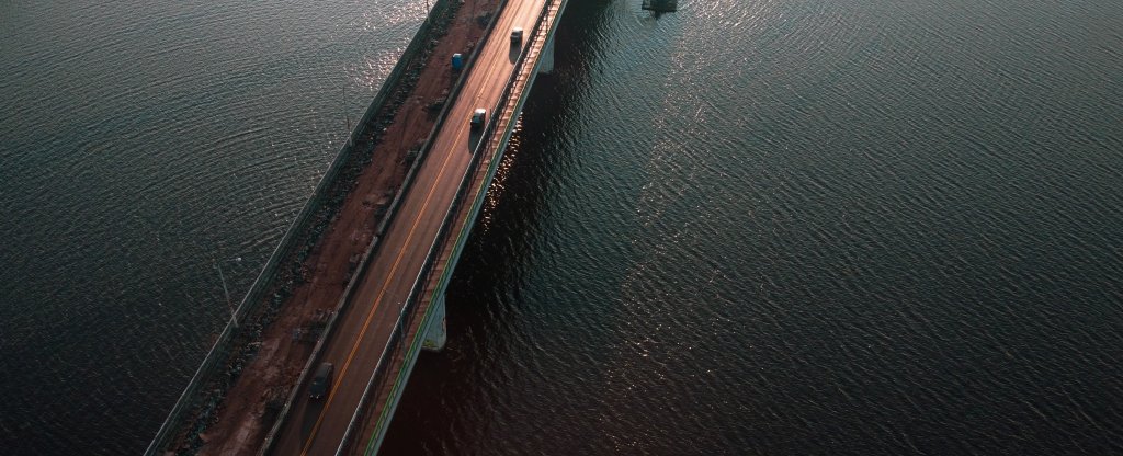 Рассвет над рекой,  - Фото с квадрокоптера