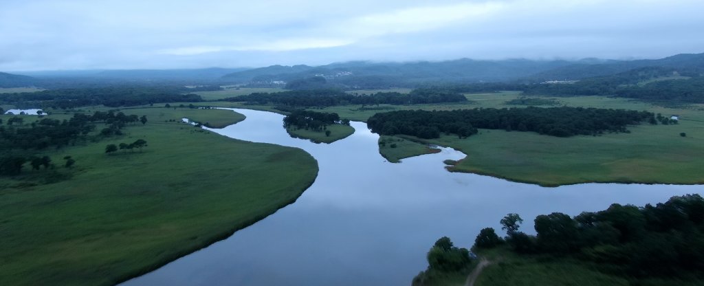 Река уходит в море,  - Фото с квадрокоптера