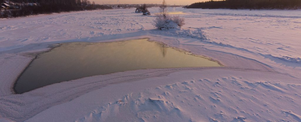 Последняя открытая вода реки Вишера, Красновишерск - Фото с квадрокоптера