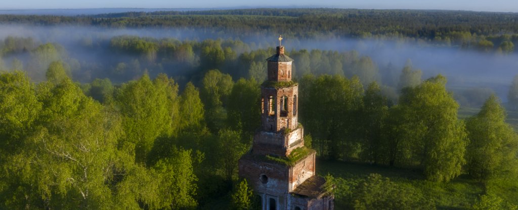 Церковь,  - Фото с квадрокоптера