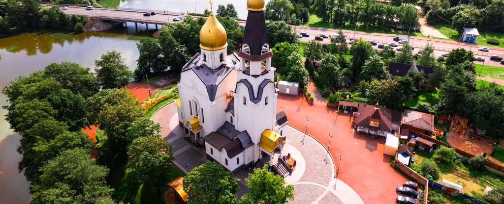 Церковь апостолов Петра и Павла в Сестрорецке, Сестрорецк - Фото с квадрокоптера