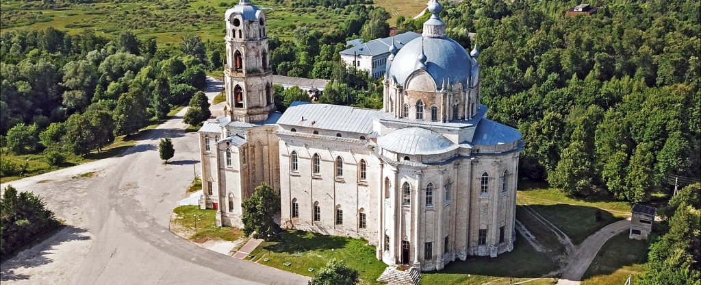 Храм в г.Гусь-Железный, Рязань - Фото с квадрокоптера