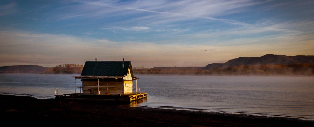 Ранним утром летел по берегу,  - Фото с квадрокоптера