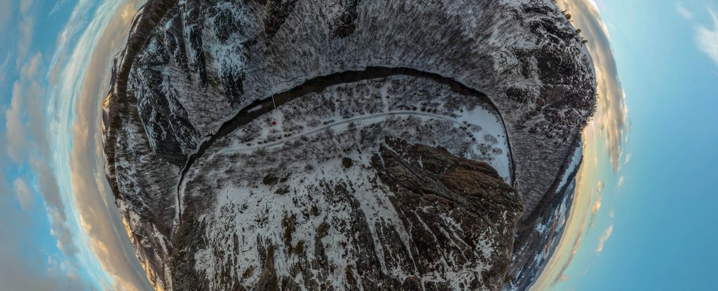 Сфера (Мурадымовское ущелье),  - Фото с квадрокоптера