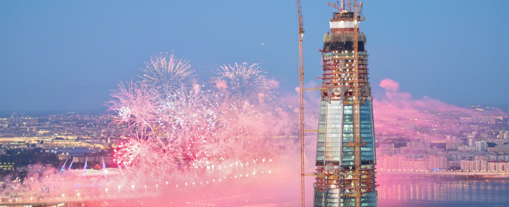 Стеклун и фейерверк,  - Фото с квадрокоптера