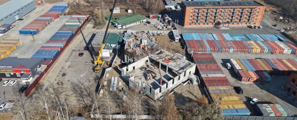 Мечеть, в процессе строительства,  - Фото с квадрокоптера