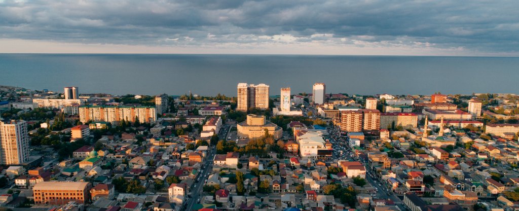 Город и море на закате, Махачкала - Фото с квадрокоптера