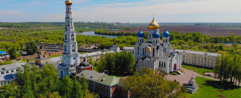 Николо-Угрешский монастырь с высоты птичьего полета,  - Фото с квадрокоптера