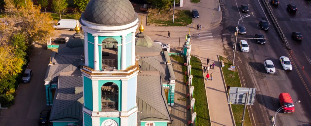 Храм Живоначальной Троицы Москва,  - Фото с квадрокоптера