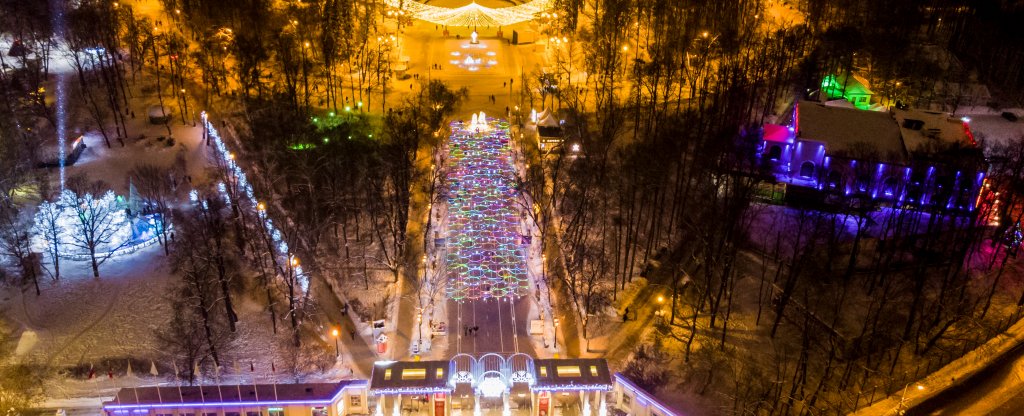 Москва, Парк Сокольники, Путешествие в Рождество,  - Фото с квадрокоптера