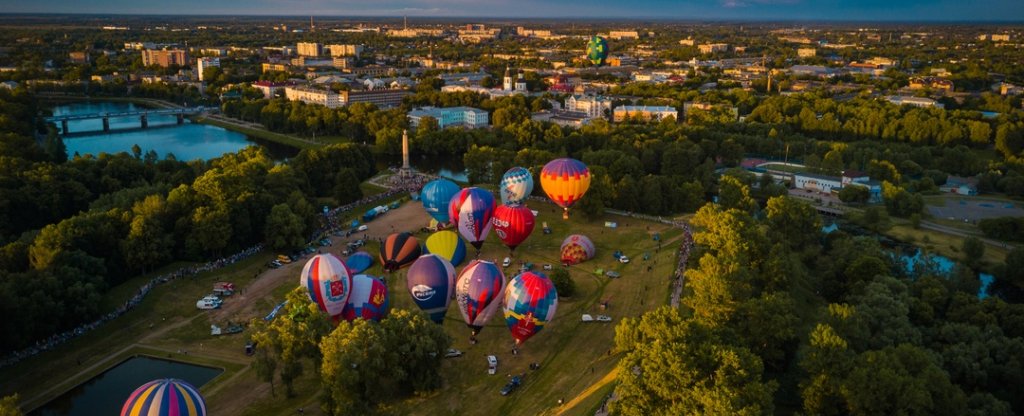 23-й международный фестиваль воздушных шаров., Великие Луки - Фото с квадрокоптера