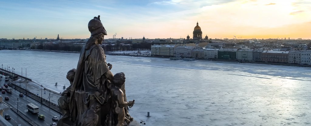 Скульптура Минервы,  - Фото с квадрокоптера