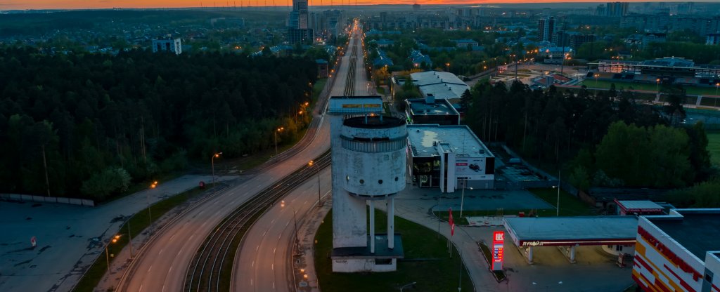 Белая башня,  - Фото с квадрокоптера