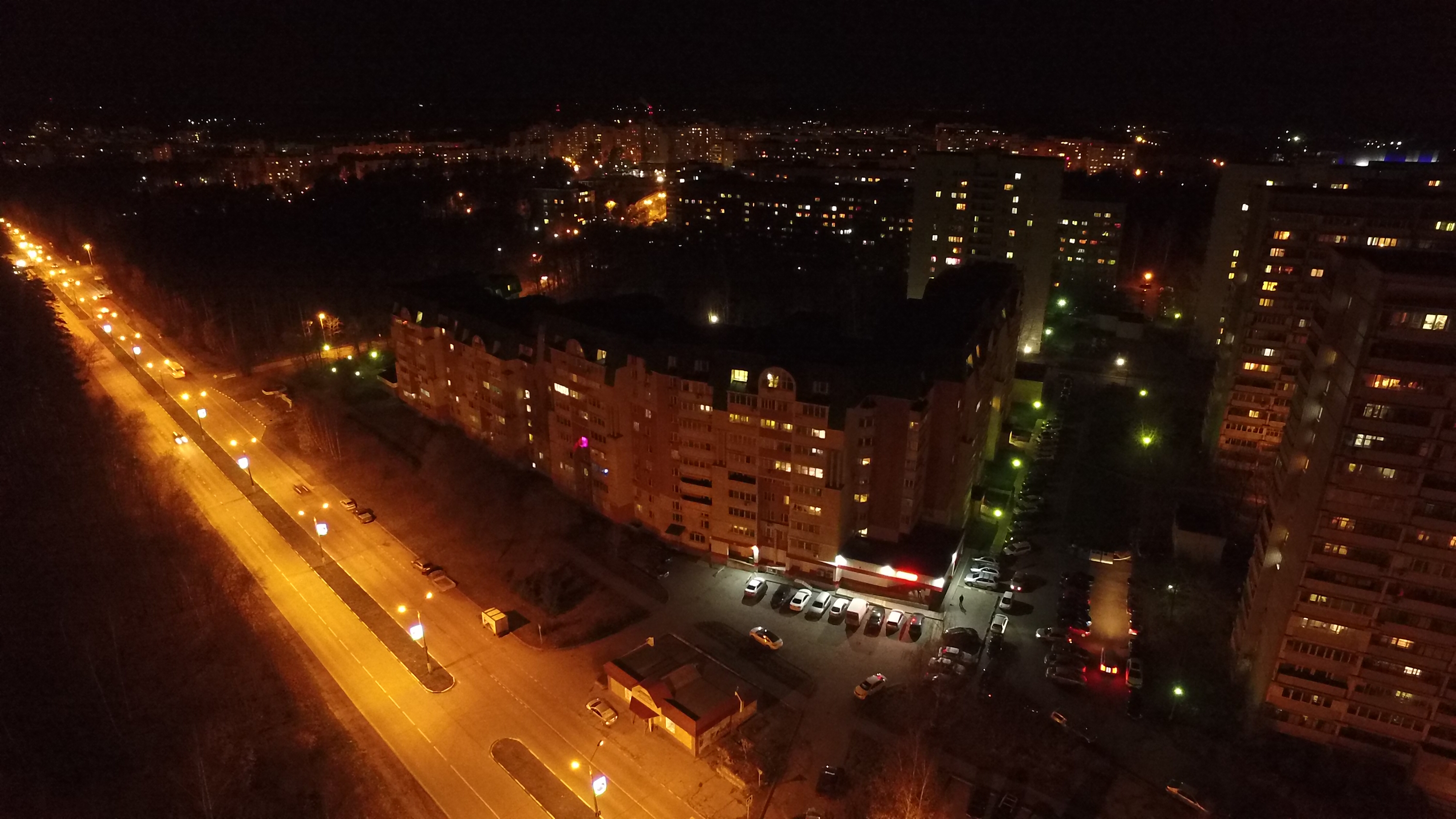Ночной Ульяновск с высоты птичьего полета