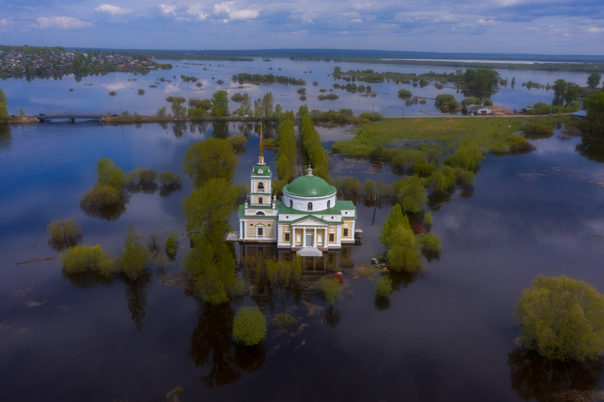 Церковь с квадрокоптера