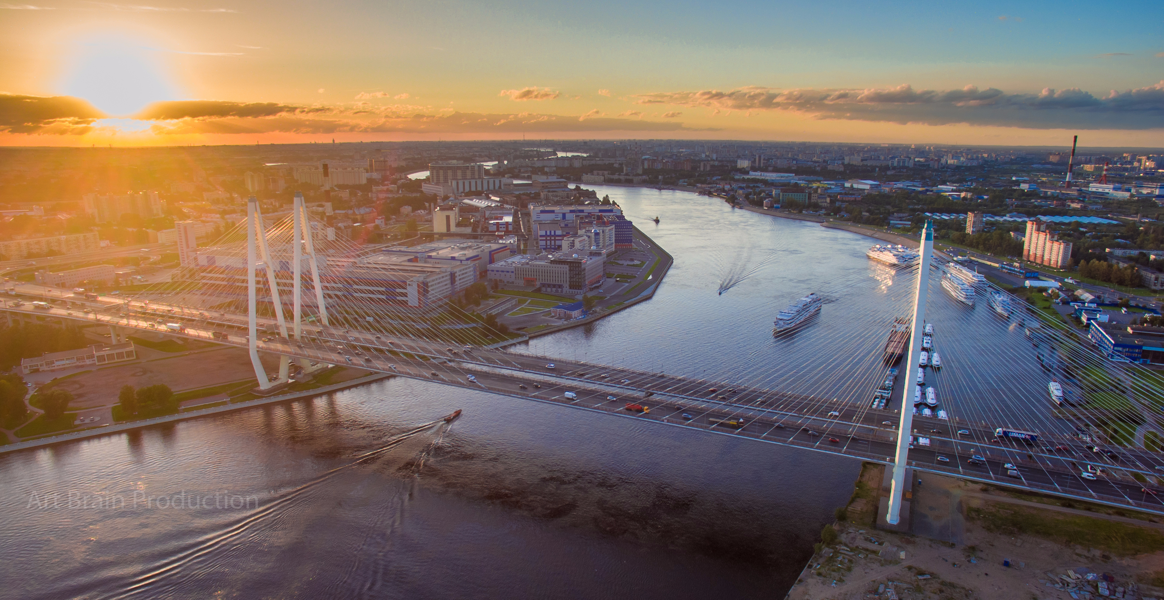 Петербург с квадрокоптера. Санкт-Петербург аэросъемка. Вантовый мост Санкт-Петербург. Аэрофотосъемка Санкт-Петербург. Аэросъемка Петербург.