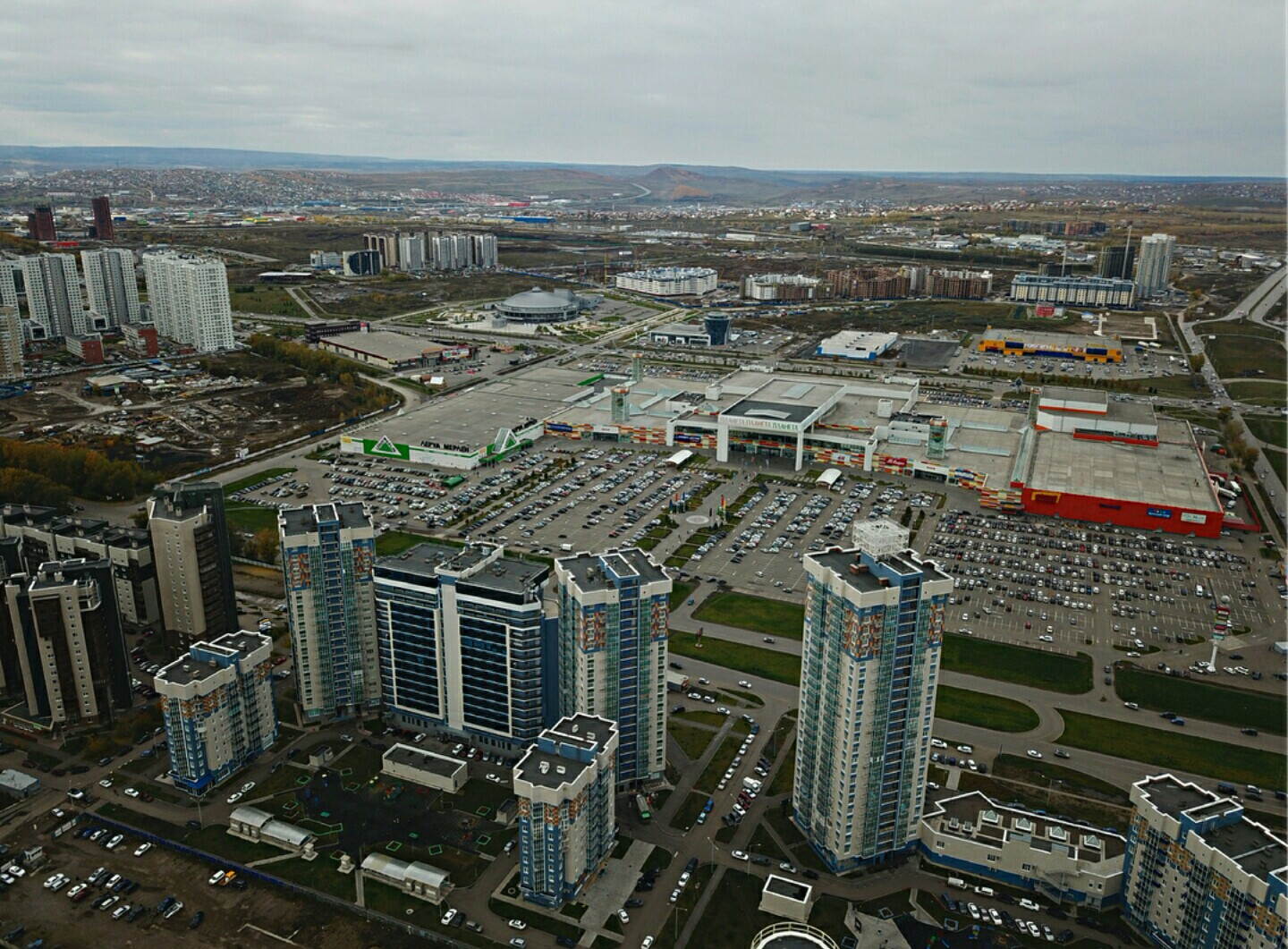 Красноярск северный микрорайон. Красноярск район Взлетка. Взлётка Красноярск. Район взлётка в Красноярске. Северный Красноярск это Взлетка.