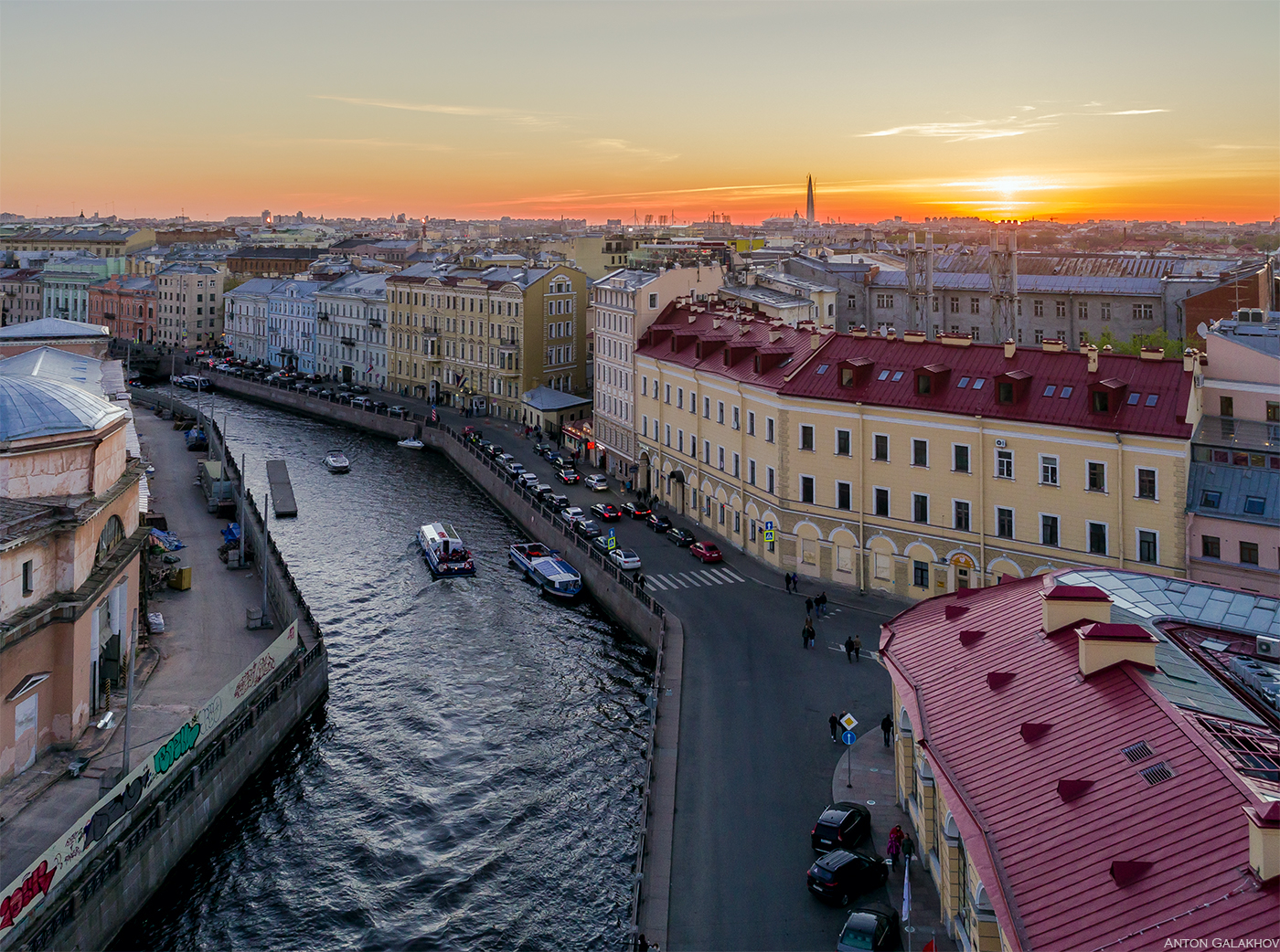 Фото реки мойки. Река мойка Санкт-Петербург. Питер река мойка. Реки Санкт Петербурга Нева мойка. Улица реки мойки Санкт Петербург.