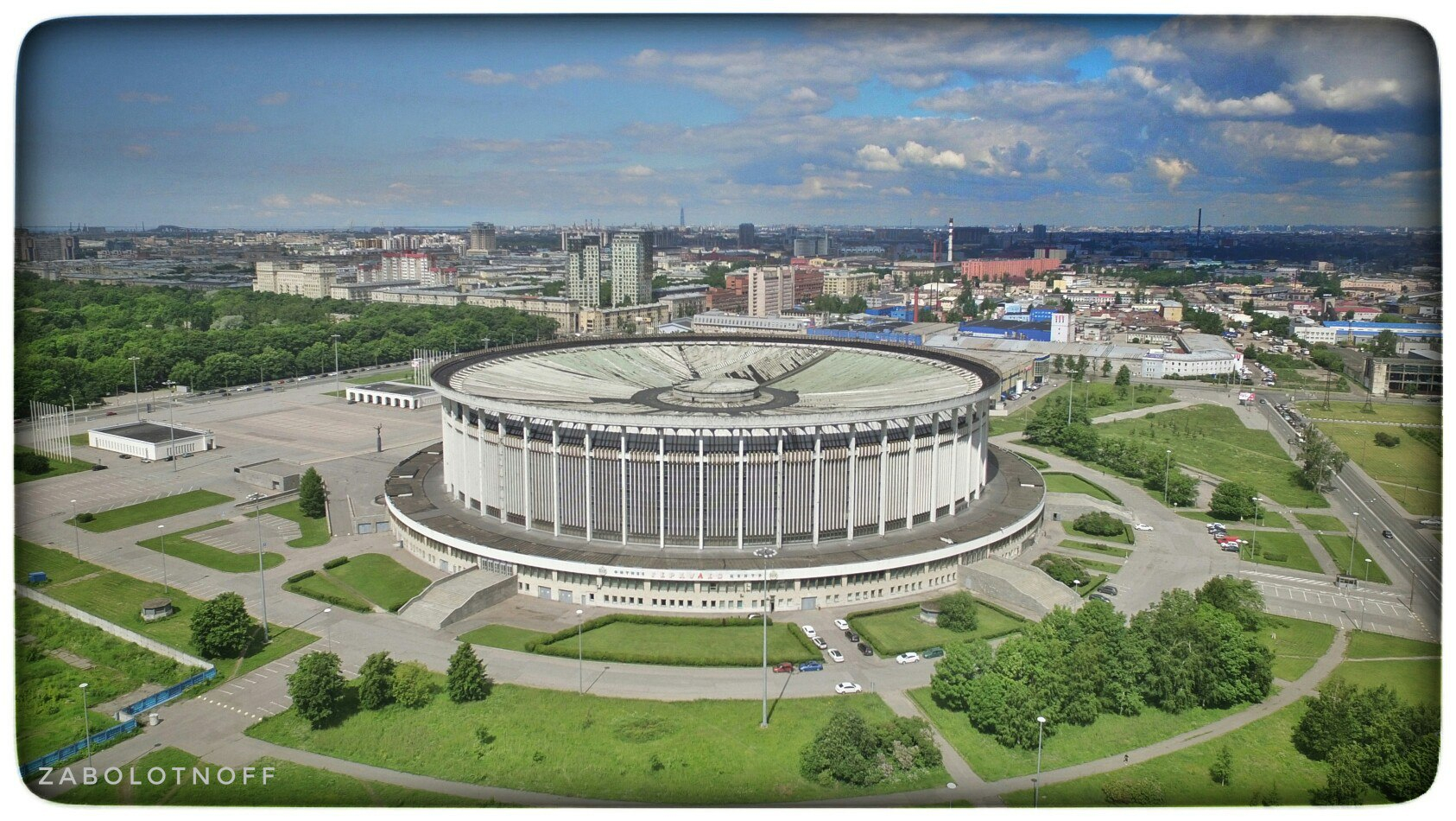 Спортивные комплексы санкт петербурга. СКК Санкт-Петербург. Спортивно-концертный комплекс в Санкт-Петербурге. Спортивно-концертный комплекс им. в. и. Ленина. СКК Арена Санкт-Петербург.