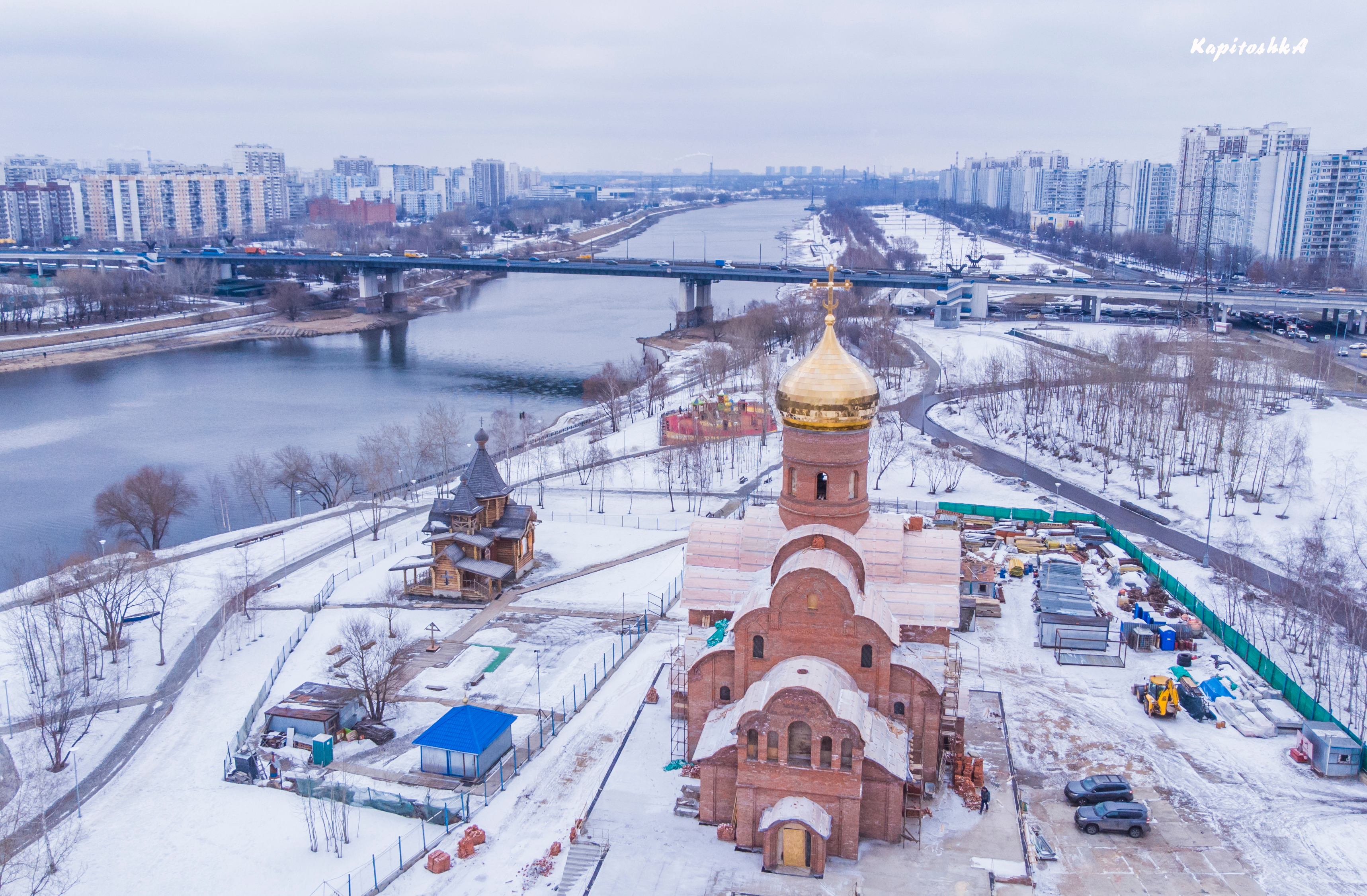 Фото Блогера Возле Храма