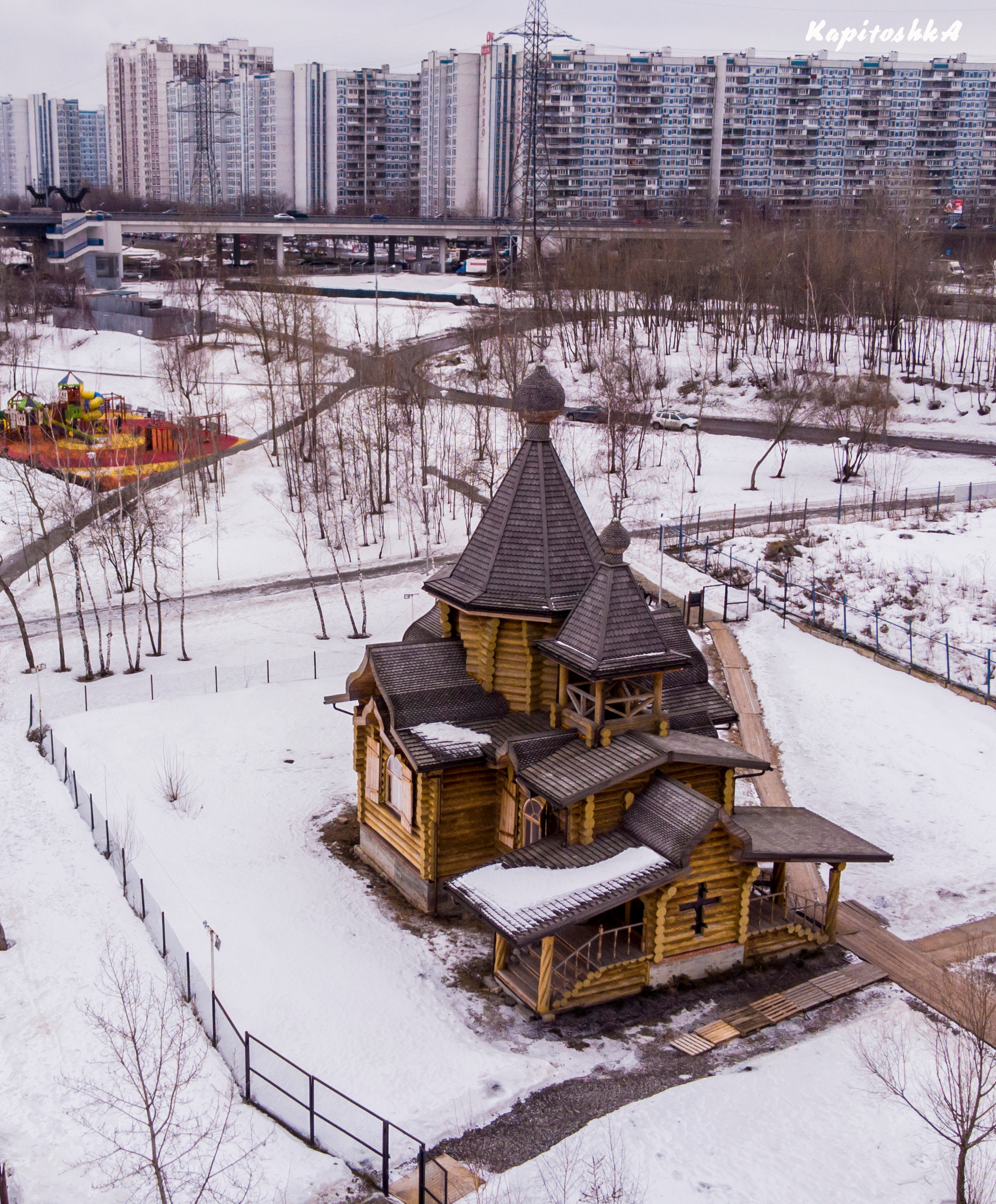 церковь иконы богоматери троеручицы в орехово-борисово. храм иконы божией матери троеручица в орехово-борисово. храм на домодедовской каширское шоссе. храм троеручицы в орехове борисове. храм иконы божией матери троеручица в орехово-борисово.